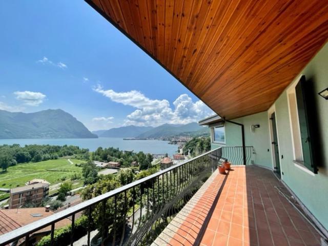 Casa Caponetti Villa Costa Volpino Bagian luar foto