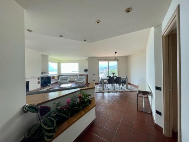Casa Caponetti Villa Costa Volpino Bagian luar foto